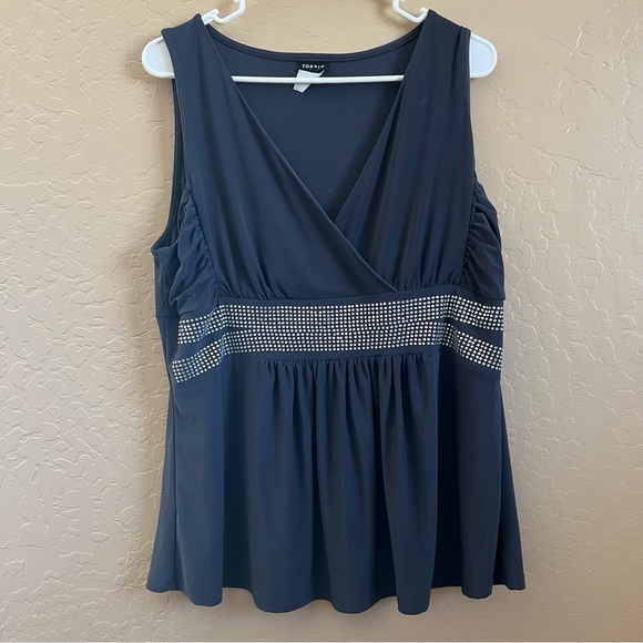 Torrid Gray Rhinestone Peplum Top - Size 2 - Picture 1 of 4